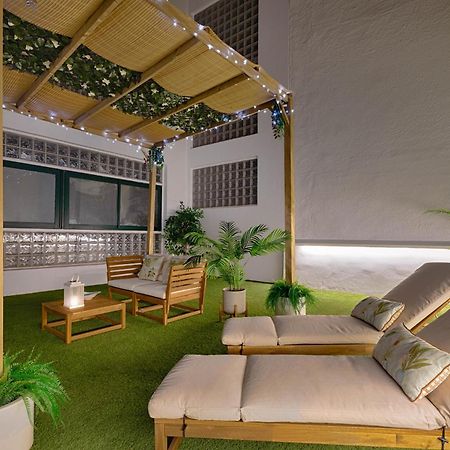 C30 Deluxe Studio With Terrace Into Cathedral Square Apartment Malaga Luaran gambar