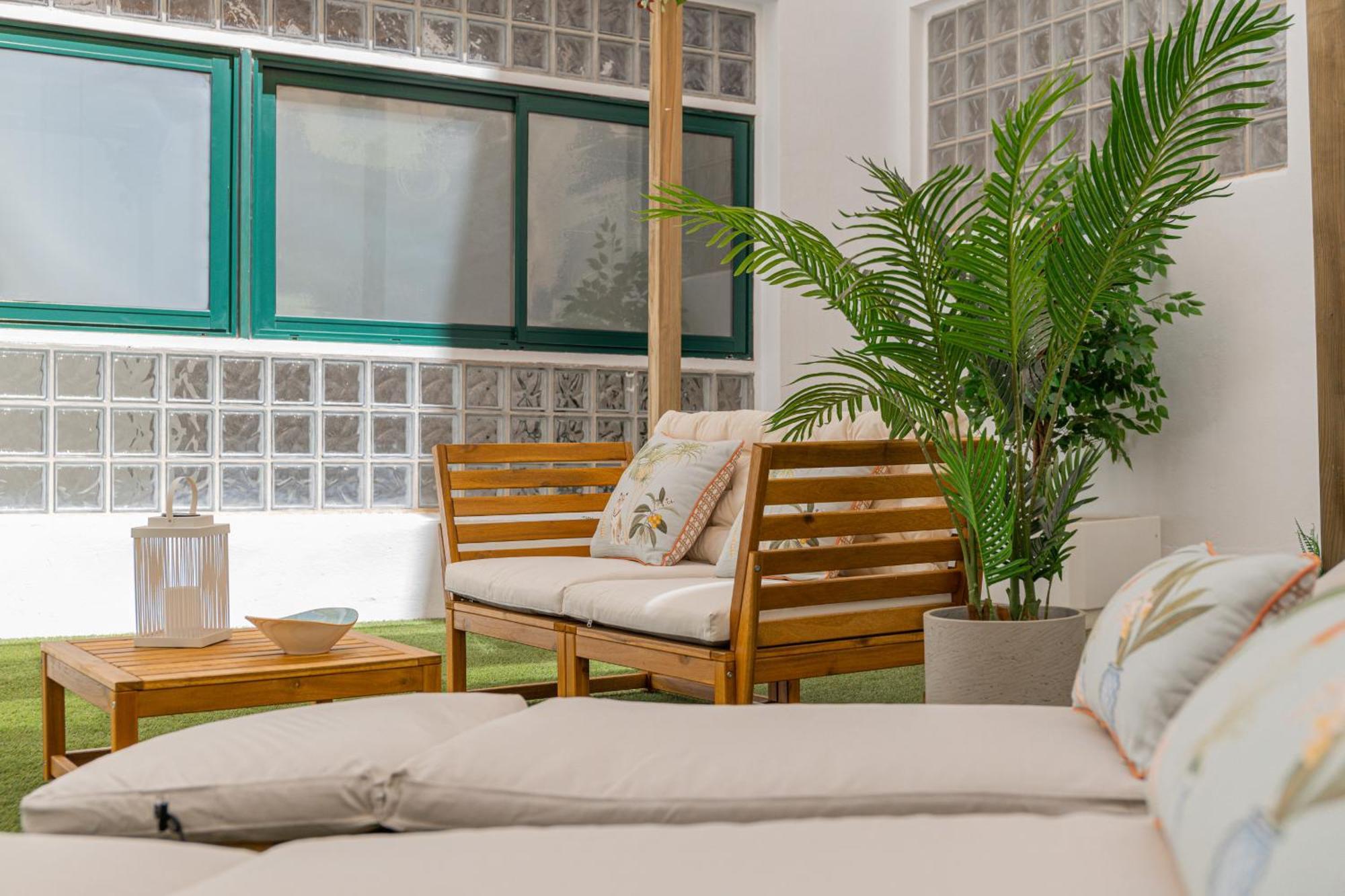 C30 Deluxe Studio With Terrace Into Cathedral Square Apartment Malaga Luaran gambar
