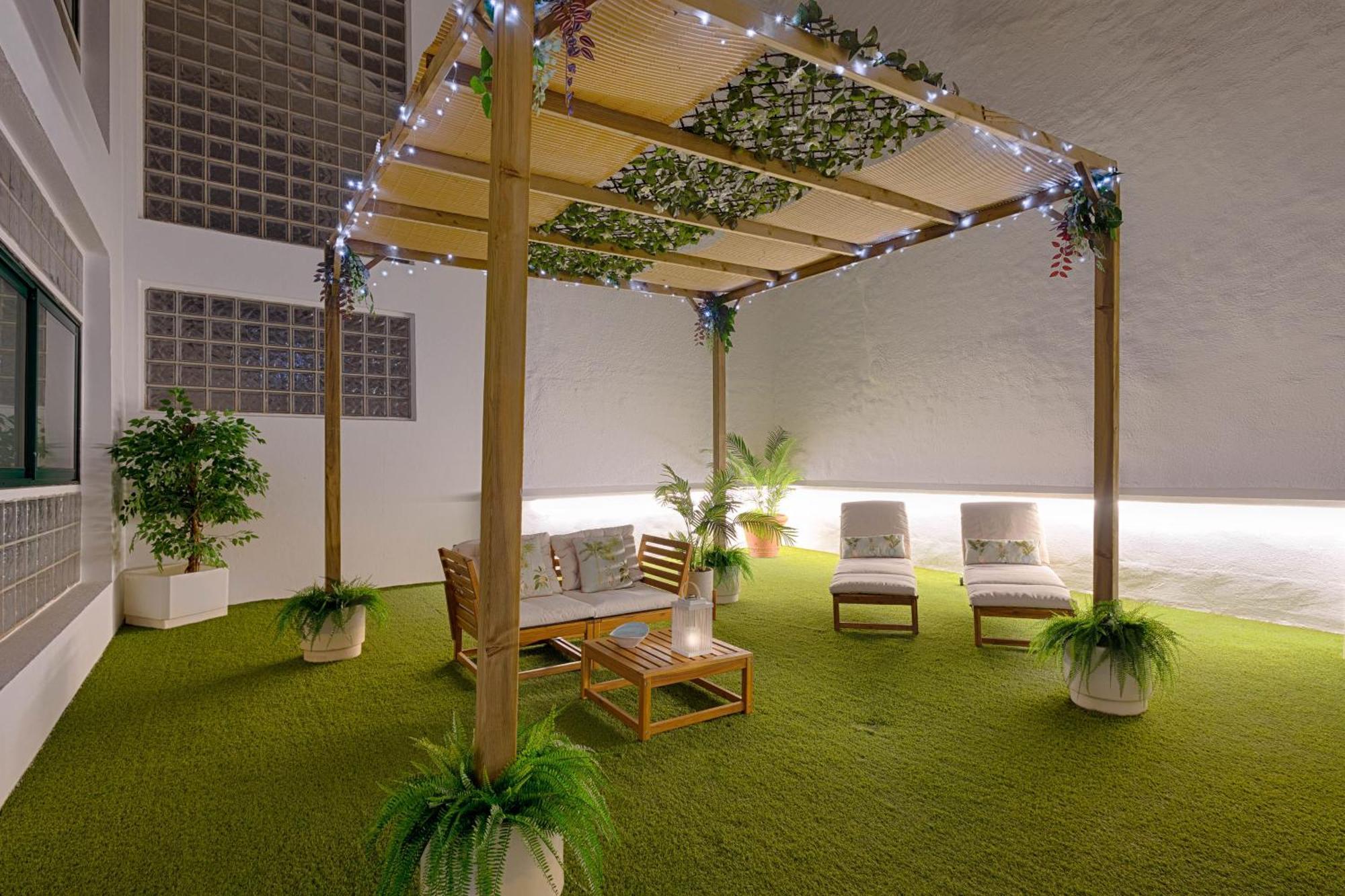 C30 Deluxe Studio With Terrace Into Cathedral Square Apartment Malaga Luaran gambar