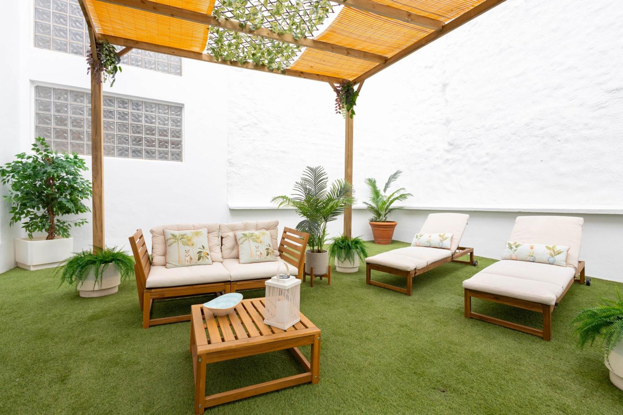 C30 Deluxe Studio With Terrace Into Cathedral Square Apartment Malaga Luaran gambar
