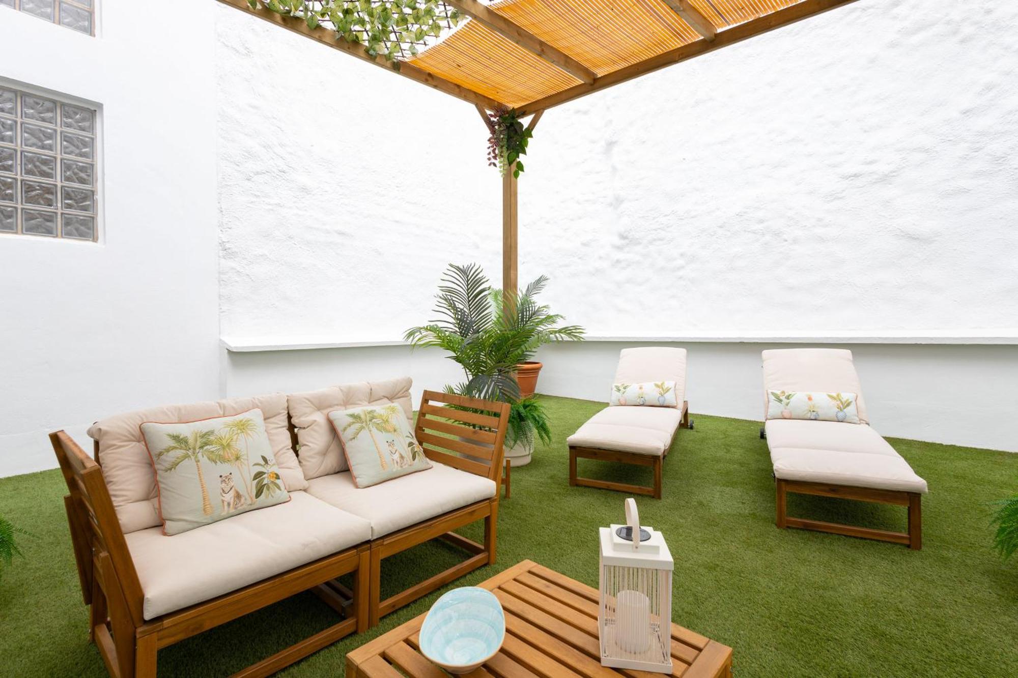C30 Deluxe Studio With Terrace Into Cathedral Square Apartment Malaga Luaran gambar